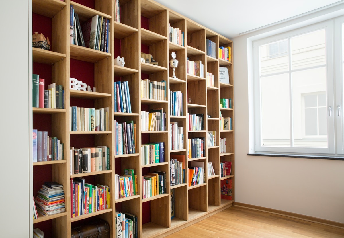 Shelving & Bookcases