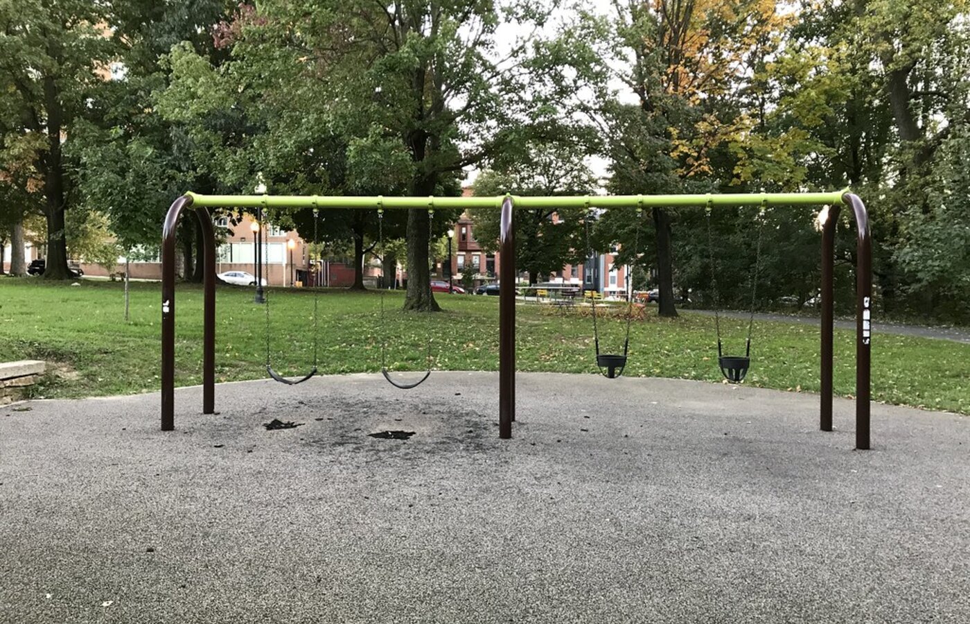 Metal or Plastic Swing Set