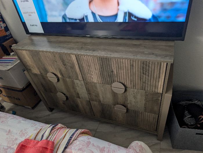 Rustic 4-Drawer Dresser